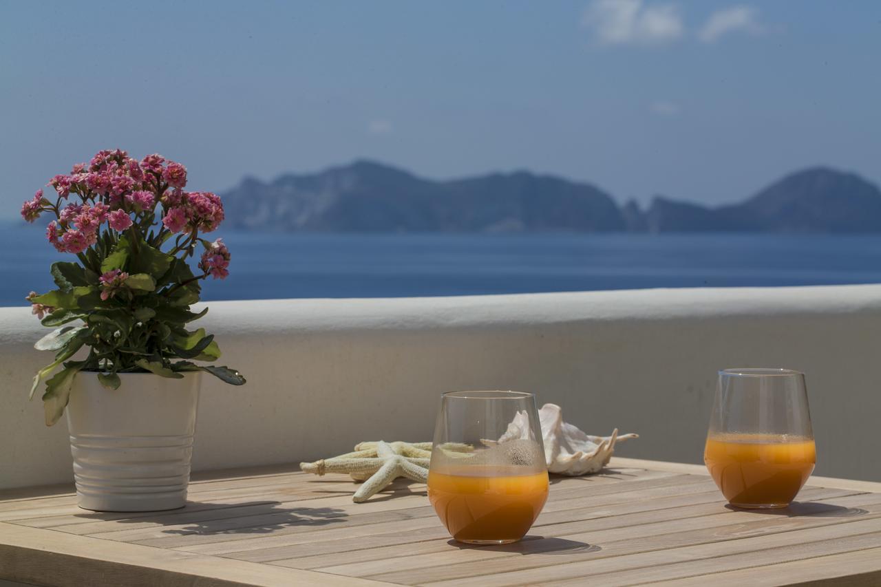 Maridea Casa Vacanza- Le Alcove Sul Mare Suites ポンツァ エクステリア 写真