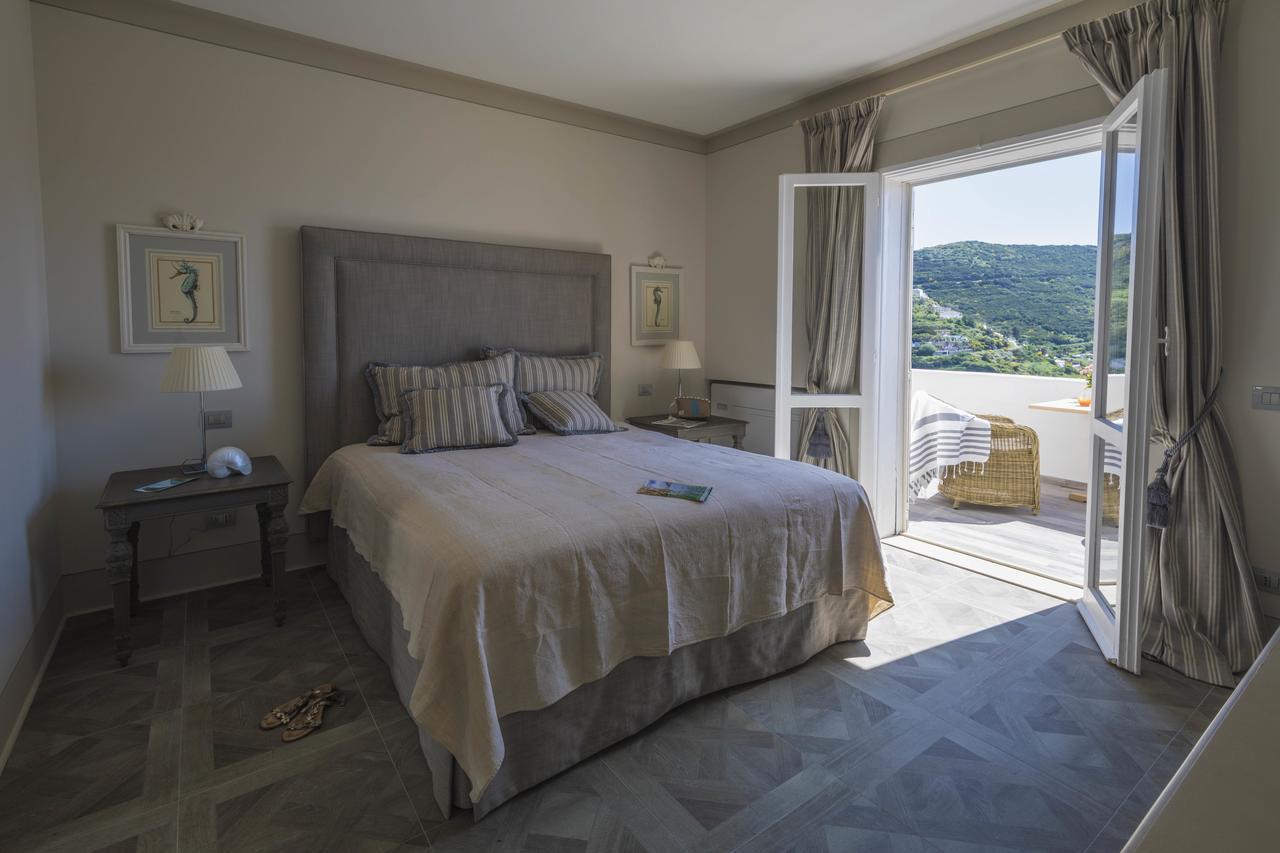 Maridea Casa Vacanza- Le Alcove Sul Mare Suites ポンツァ エクステリア 写真